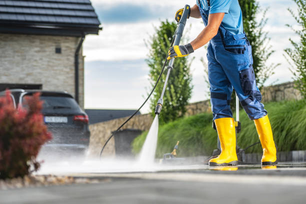 Best Parking Lot and Garage Cleaning  in Topeka, IN